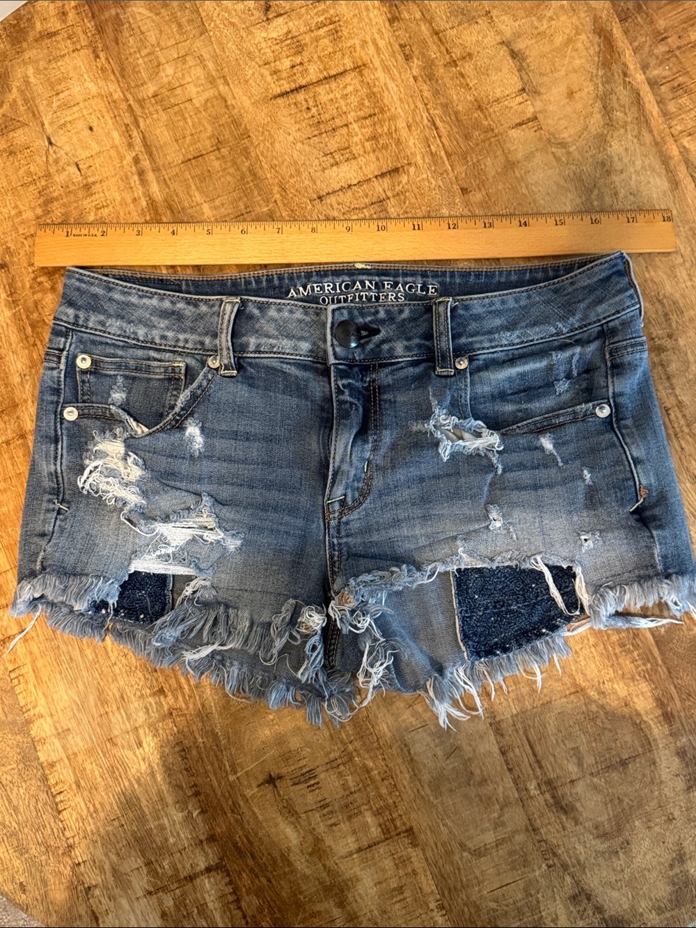 American Eagle Outfitters Frayed Distressed Denim Shorts Size 10